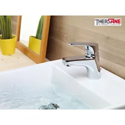 Mitigeur chromé lavabo THEWA MAD15 série MADI ambiance